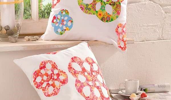 efco Basteltipp: Textile Patchwork-Blüten auf Kissenbezügen